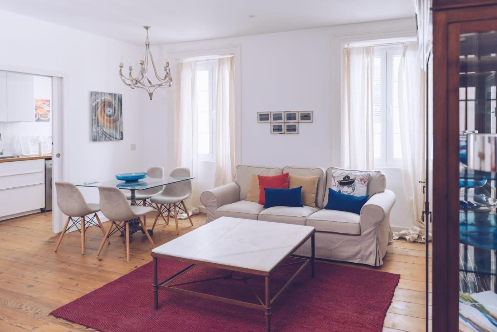 Chic & Luxurious 2-Br Escape Designed For Elegance Daire Cebelitarık Dış mekan fotoğraf